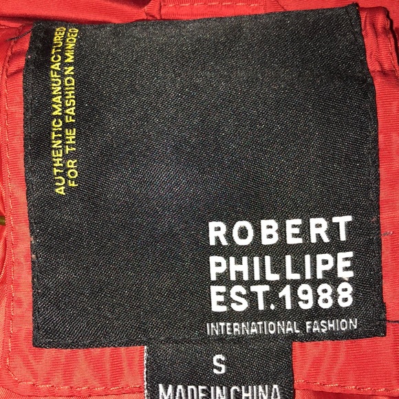 Red Sleeveless Winter Vest - Picture 2 of 2